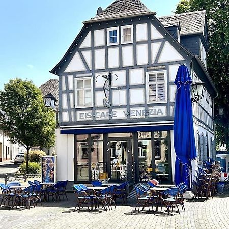Tiny Apartment With Spacious Terrace On The Rhine Neuwied Kültér fotó